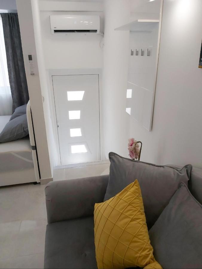 Apartment Marina Kotor Eksteriør bilde